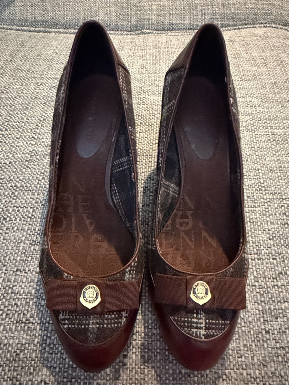 Etienne Aigner Zane Plaid Fabric & Leather
Trim Block Heel Pumps - Size 8M - Picture 3 of 14